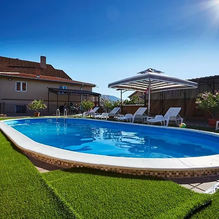 Aqualux 2 Appartement *